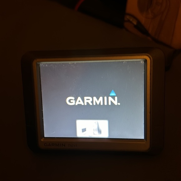 2 Garmin gps locator - Picture 4 of 4
